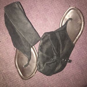 American Eagle Sandals size 6 1/2